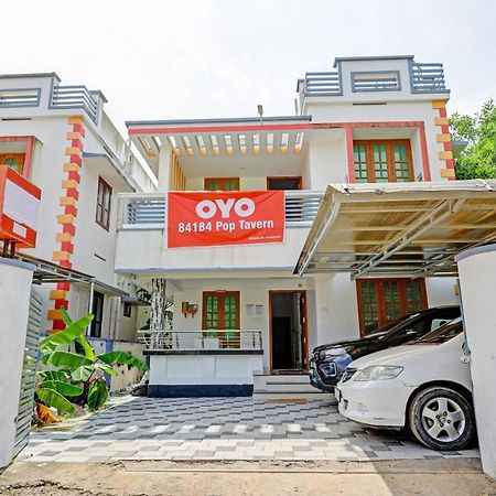 Super Capital O Pop Tavern Kazhakkottam Vettutura المظهر الخارجي الصورة